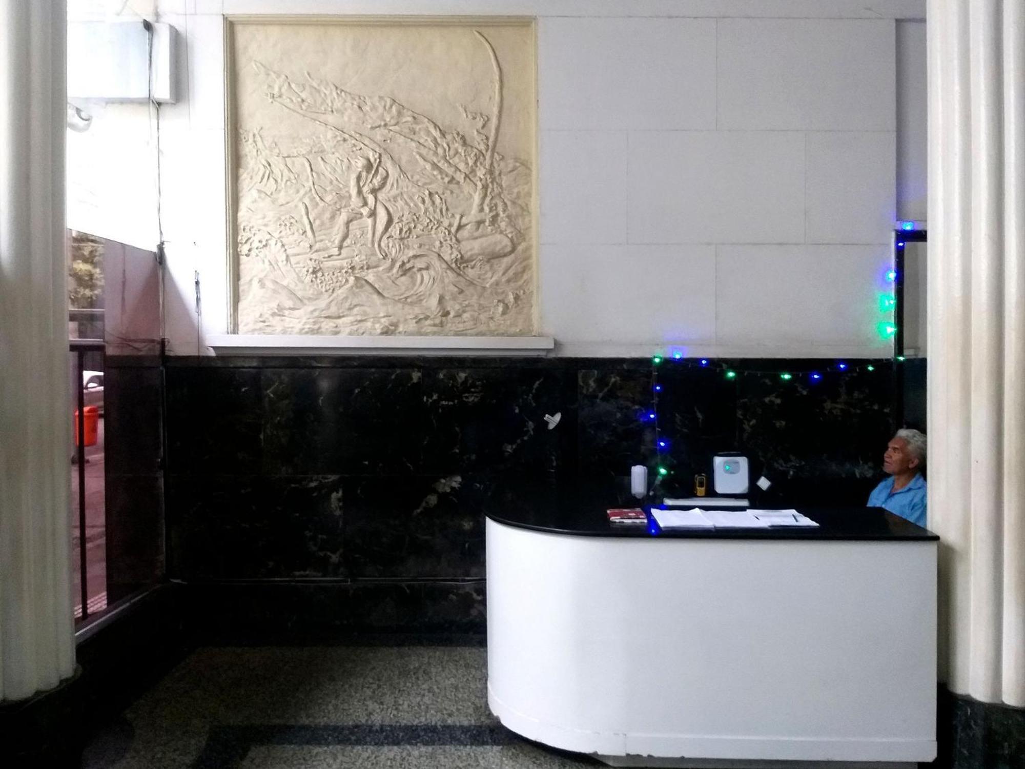 Appartement Maravilhoso Loft Em Copacabana A 150 Metros Da Com Um Varandao Em Meio Ao Verde. Rio de Janeiro