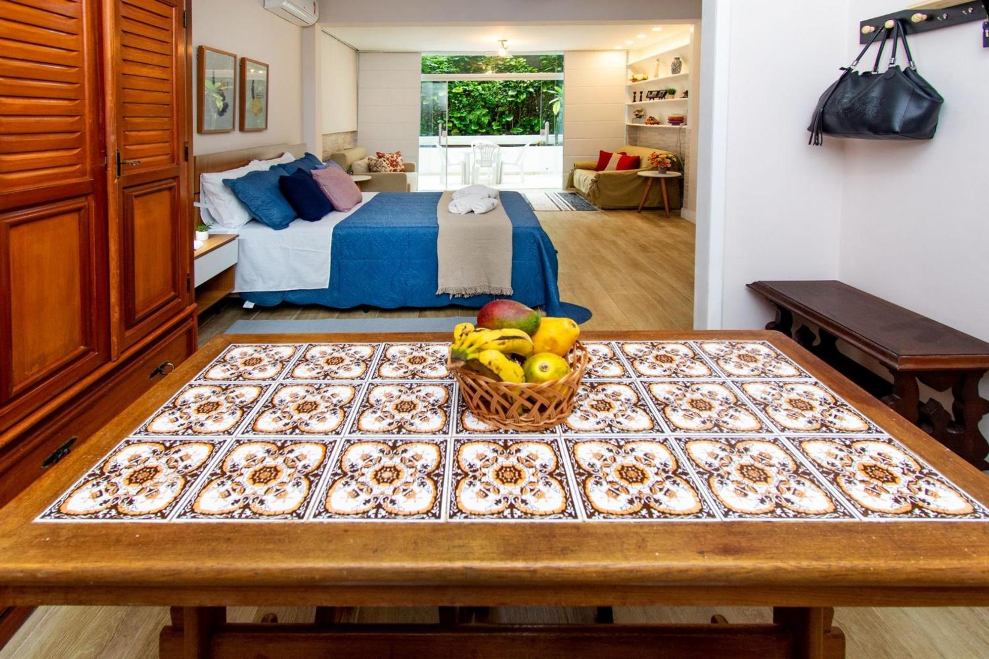 Appartement Maravilhoso Loft Em Copacabana A 150 Metros Da Com Um Varandao Em Meio Ao Verde. *